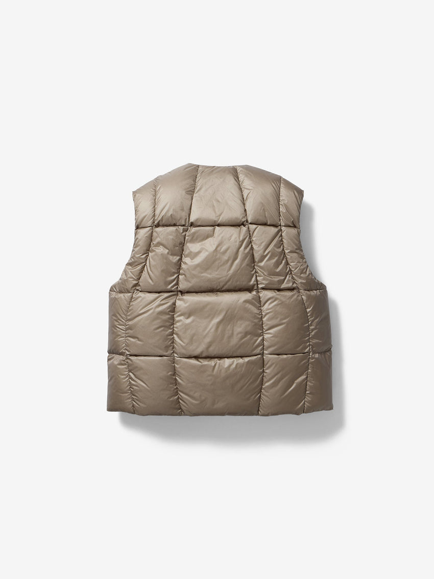 Goldwin 0 Three-Dimensional Down Light Vest